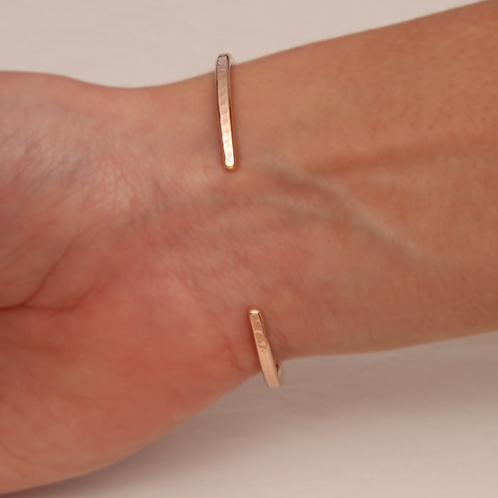 14k Rose Gold Filled Thin Hammered Cuff Bracelet (350str.rgf)