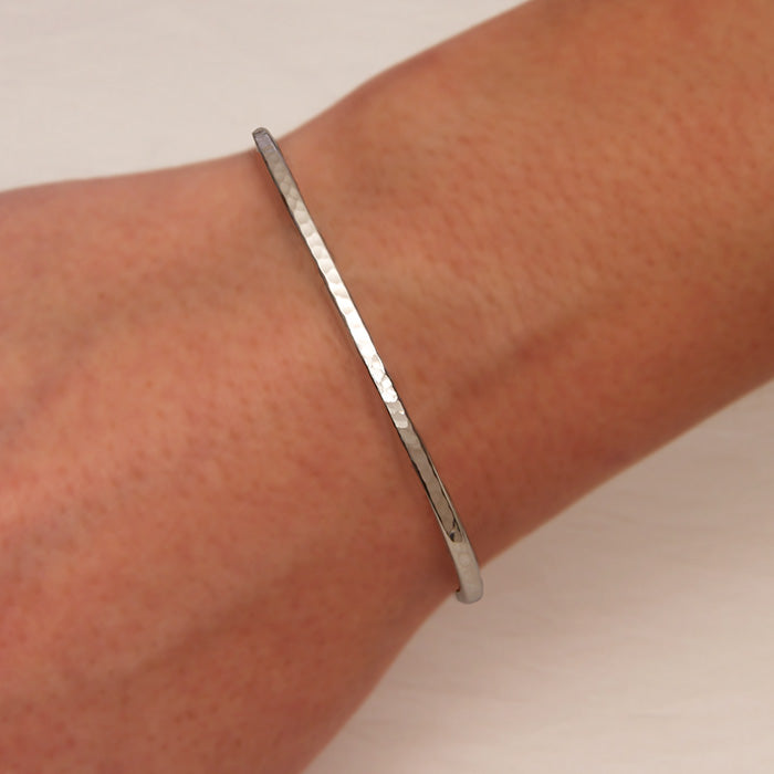 Sterling Silver Thin Hammered Cuff Bracelet (350str.s)