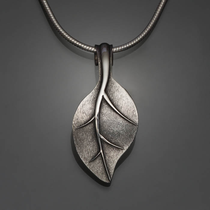 Sterling Silver Hammered Pendant (455L.s)