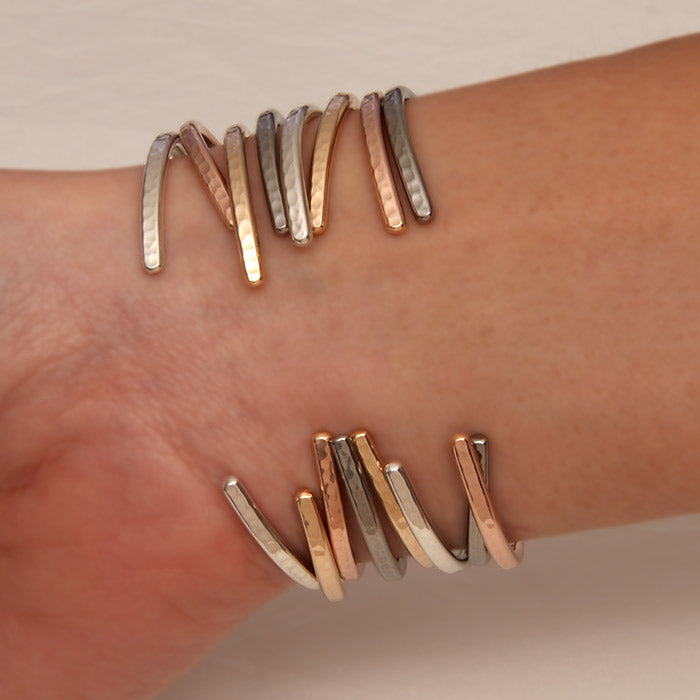 Thin Hammered Cuff Bracelets, Gold, Rose Gold, Silver, Niobium (350cur.350str.8)